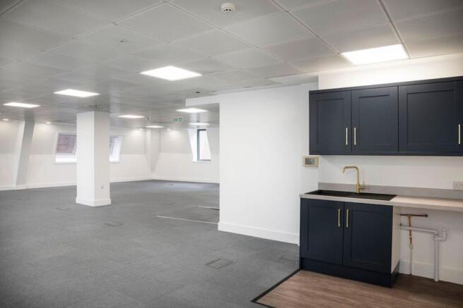 WPV_Livery_VacantSuiteTopFloor1.jpg