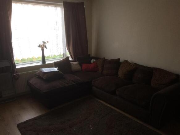 Living Room 2.JPG
