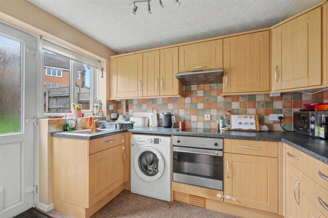 Kitchen_1.jpeg