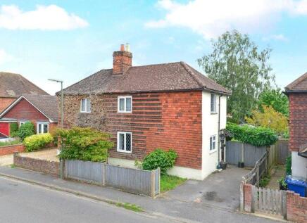 Furze Lane, Godalming, Surrey, GU7