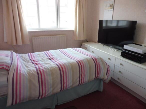 bed2a.jpg