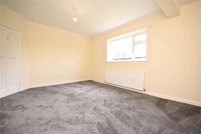 3 bed Detached to rent Image 6