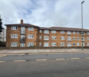 Flat 22 Swan Court, High Road, Whetstone, London, N20 0PS