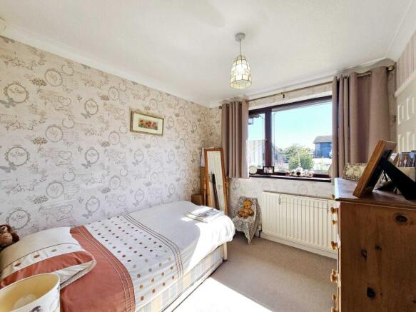 3 bed Detached Bungalow for sale Image 11