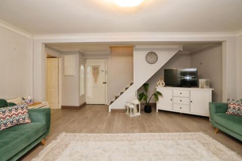 Ribble Court, Andover