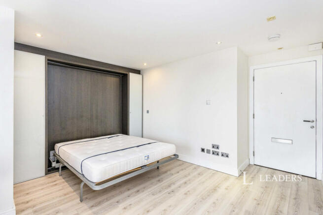 pbox-IMG.jpg