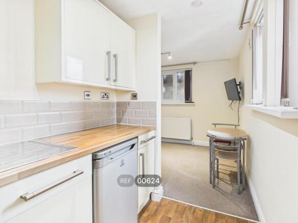 Kitchen/Living area