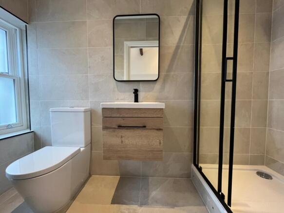 1 bed Apartment to rent Image 6