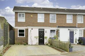 1, Spinney Close, New Malden KT3 5BQ