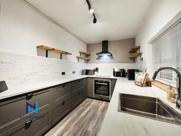 Kitchen 1