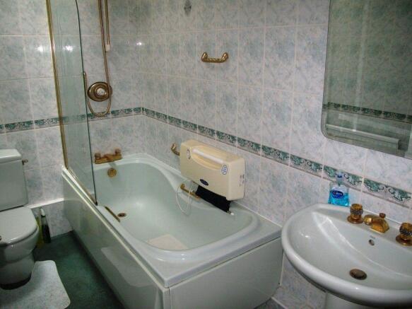 Photo 7