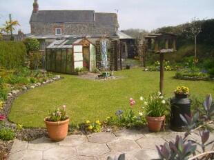 Cottage-Style Garden