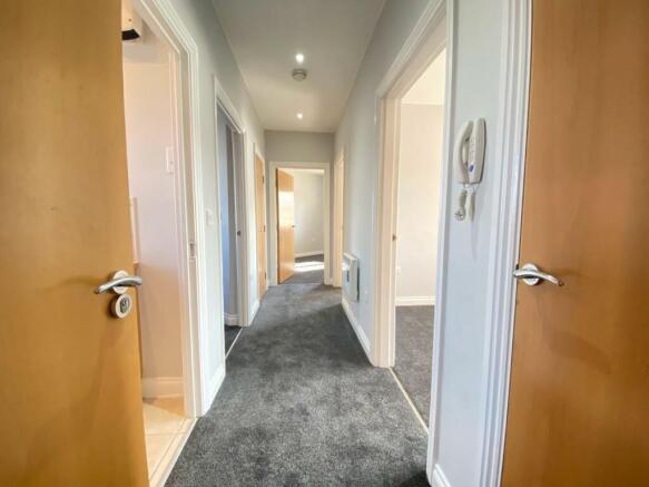 PRIVATE ENTRANCE HALLWAY