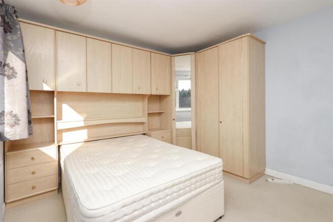 Bed2.2.jpg