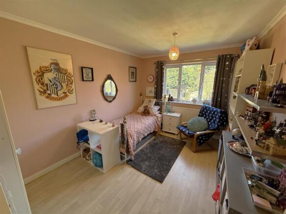 Bedroom 2A.JPG