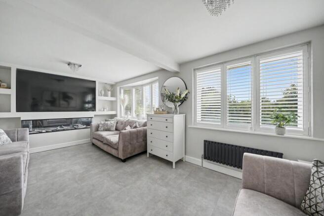 4 bed Town House for sale Image 8