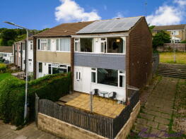 83, Eskdale Rise, Bradford BD15 7UG