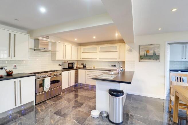 Extended Dining Kitchen