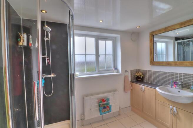 4 Piece Bathroom Suite