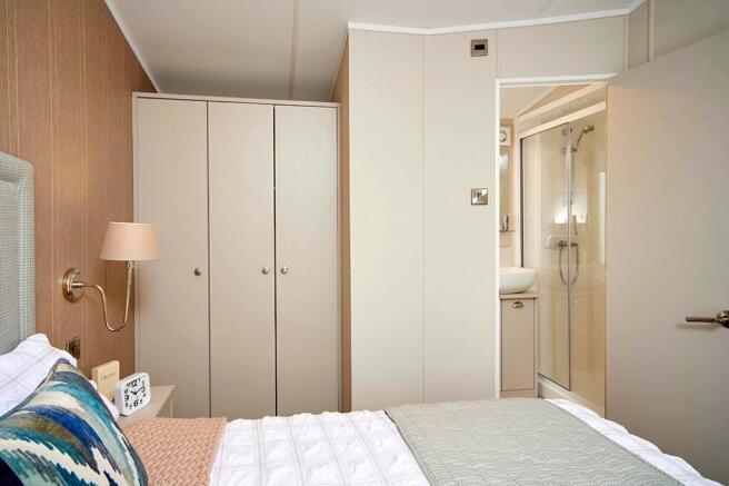 Two Bed Carnaby Lakehouse, Bredon View, Pershore, Worcestershire, WR10 3DY photo 5