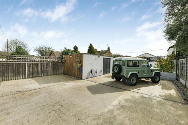Rear Parking/Garage