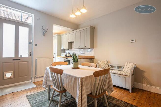 3 bed Terraced for sale Image 6