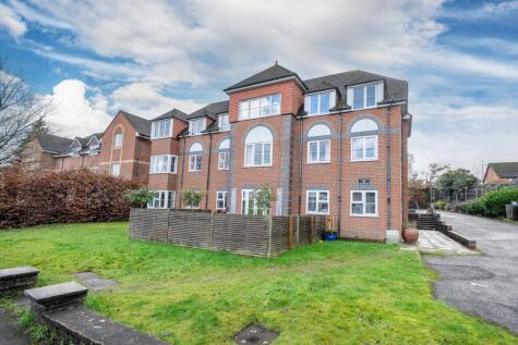 Andover Road, Ludgershall, SP11 9LZ