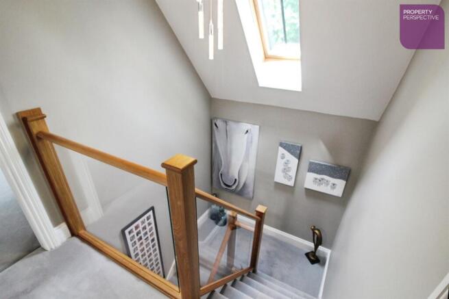 2 bed Link Detached House for sale Image 10
