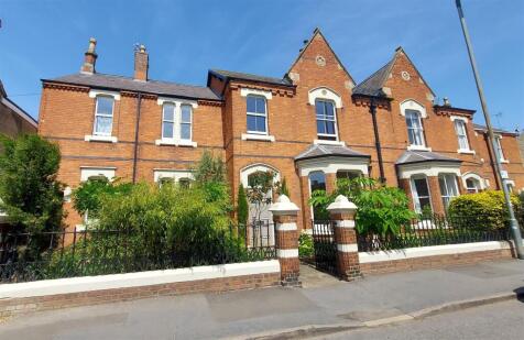 West Street, BOURNE