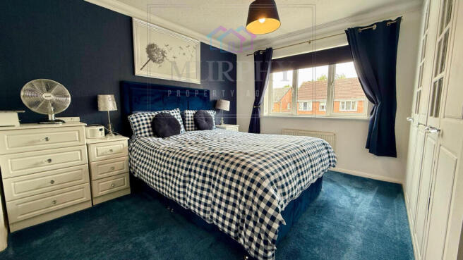 3 bed Detached for sale Image 11
