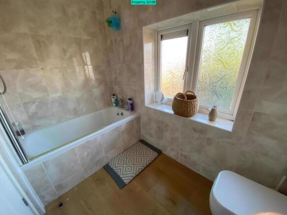 Upstairs bathroom