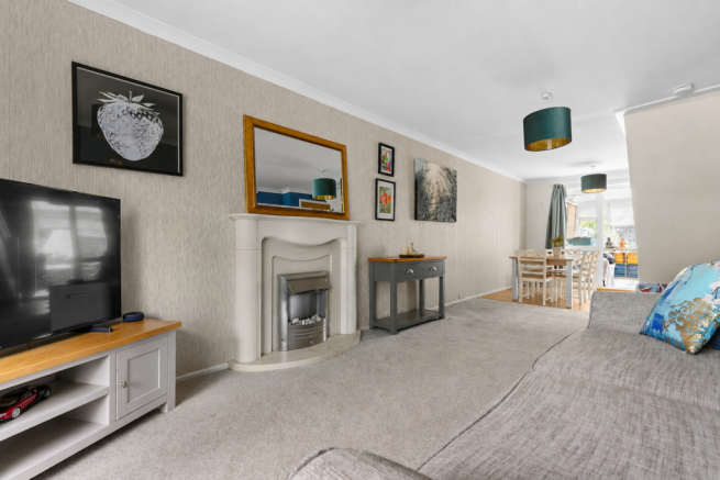 3 bed Detached for sale Image 6