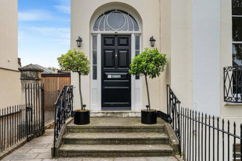 Priory Street, Cheltenham, GL52 6DP