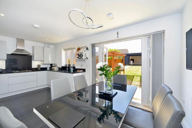 Kitchen / Breakfast Room
