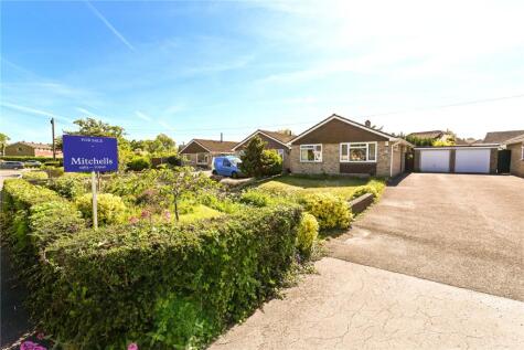 Oak Road, New Milton, Hampshire, BH25