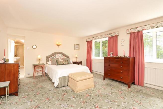 Bed1.3.jpg