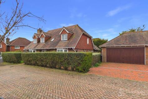 Petrel Way, Hawkinge, CT18