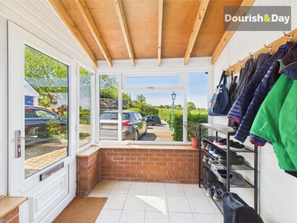 House in Newcastle-under-Lyme, Ashley Dale, Loggerheads - More