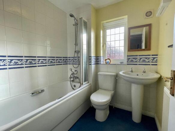 Family bathroom