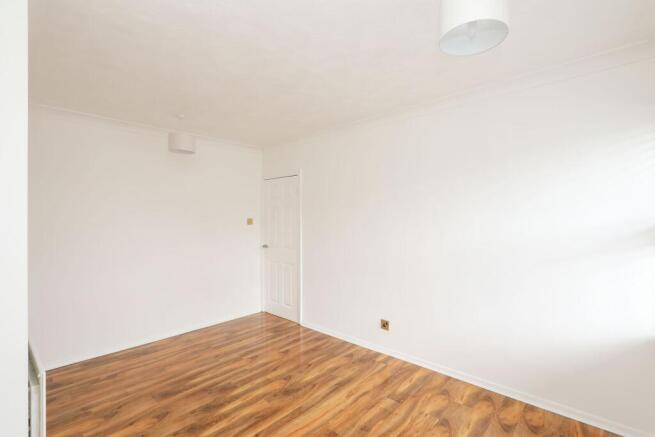 3 bed End of Terrace to rent Image 10