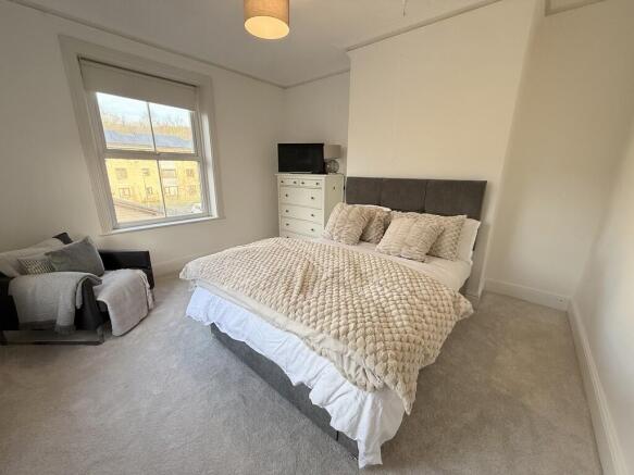 3 bed End of Terrace for sale Image 9