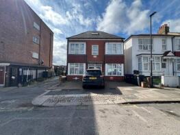 Flat 4, 1, Sidney Avenue, London N13 4XA