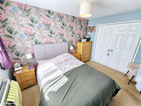 3 bed Detached for sale Image 8