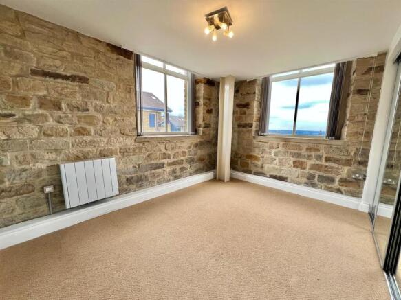 Bramleys Estate Agents - Heritage View - Lindley (