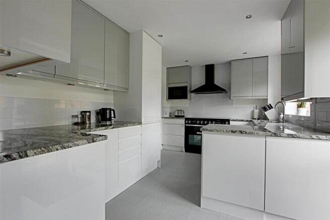 Kitchen.jpg