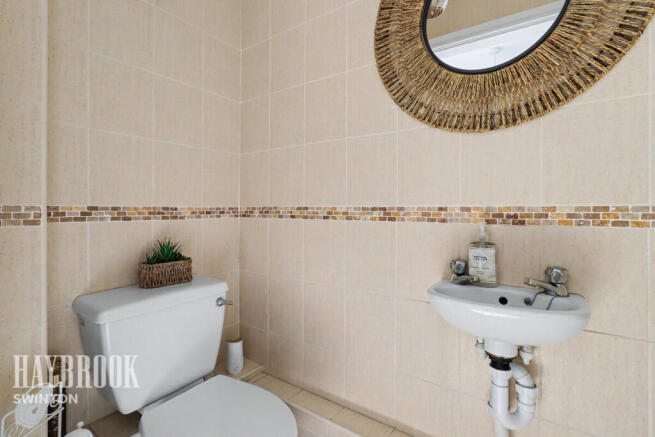 3 bed Detached for sale Image 7
