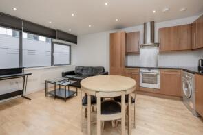 Flat 10, 95, Fetter Lane, London EC4A 1EP