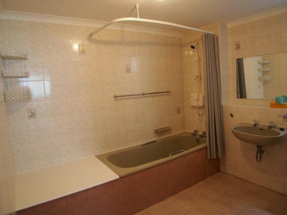 Photo 11