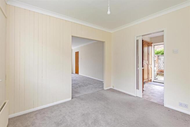 Dining Room-3.jpg