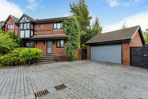 Lee Fold, Tyldesley, M29